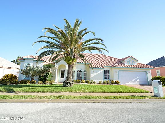 2nd image of 182 Seaview St