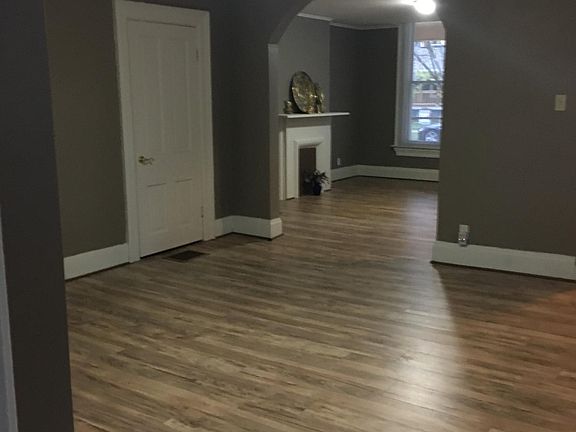 4th image of 153 Winner Ave