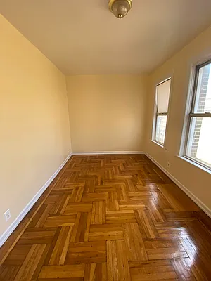 Rented by New York Residence | media 27