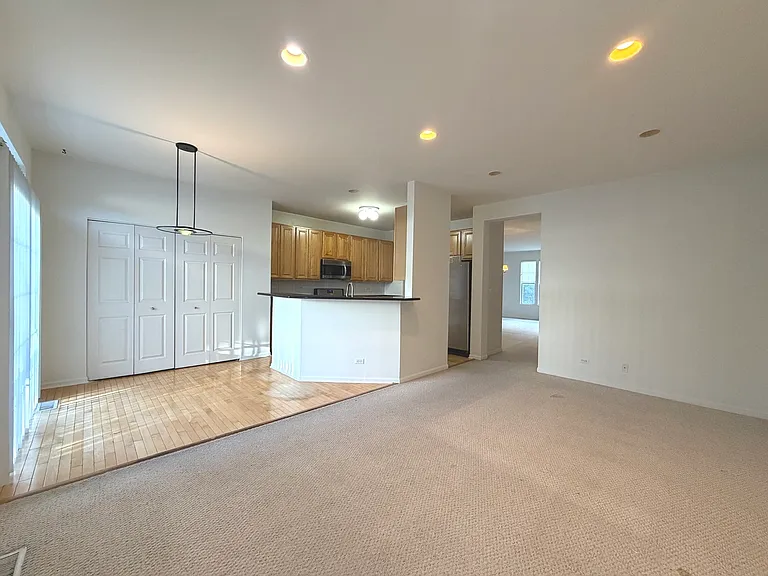 1129 Georgetown Way — Photo 9