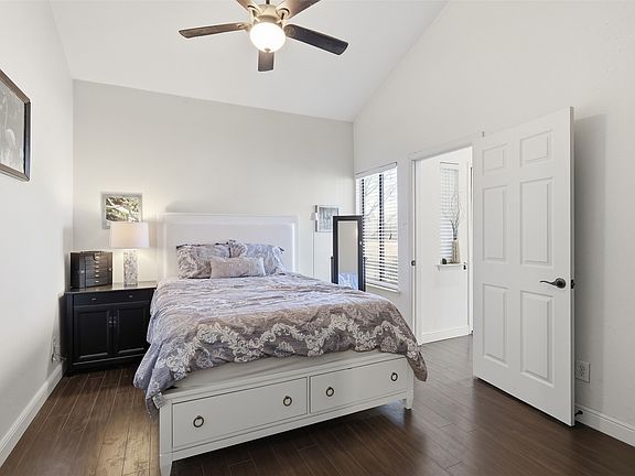 5th image of 527 Ranch Trl APT 149