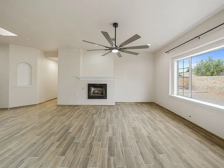 2641 Bearcat Dr — Photo 11