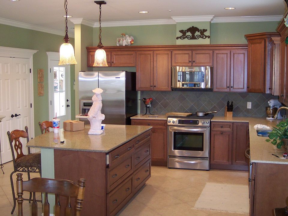 2nd image of 374 Sugarwood Blvd