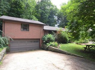524 Park Ln, Sewickley, PA 15143