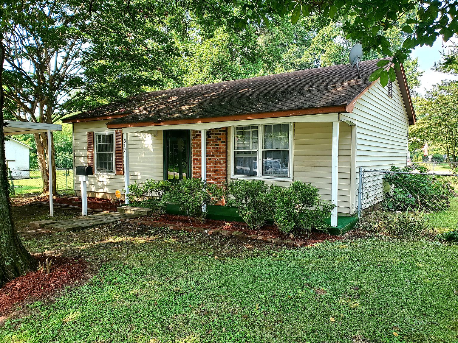 317 S Houston Ave, Piggott, AR 72454 Zillow