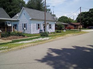 812 Steammill St, New Harmony, IN 47631