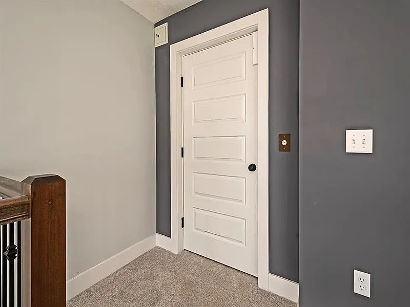 3 bed, 3.5 bath, 2235 sqft, $4,100 — Photo 4