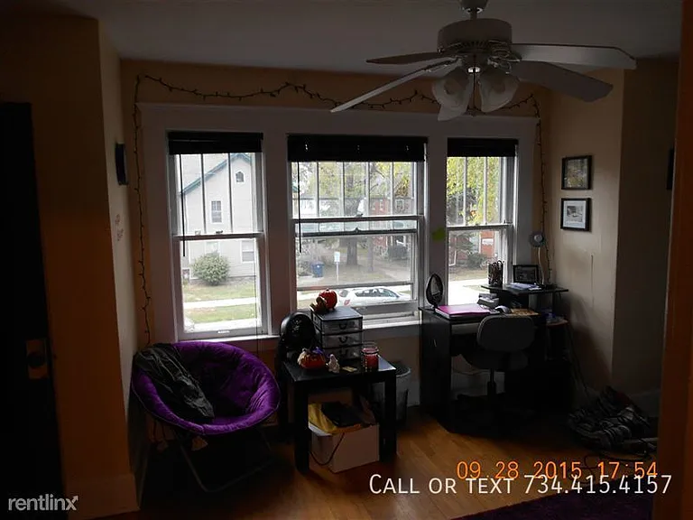 518 Lawrence St — Photo 15
