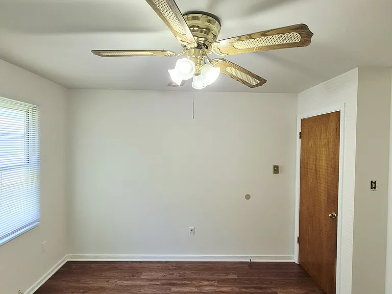 1412 Blair St — Photo 39