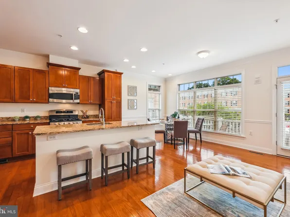 431 N George Mason Dr, Arlington, VA 22203
