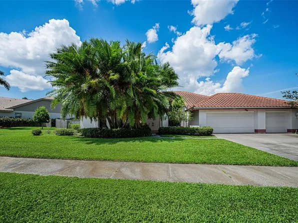107 Woodcreek Dr S, Safety Harbor, FL 34695