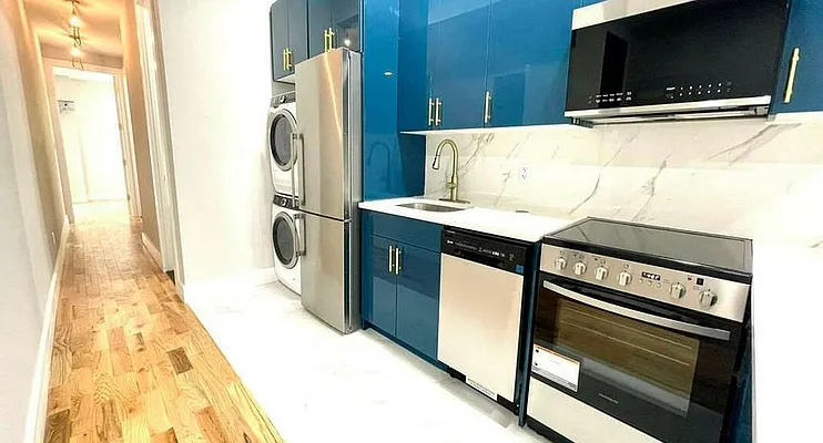 Rented by Evergreen Realty & Investments | media 28