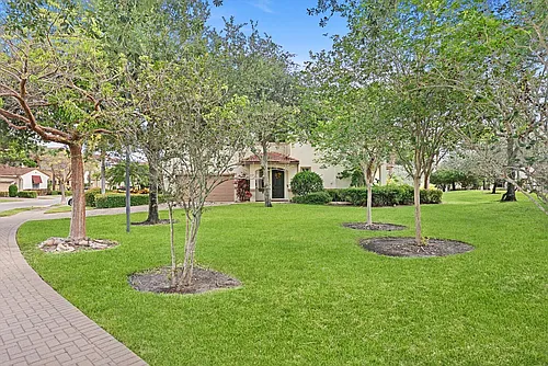 6013 NW 118th Dr Photo 1