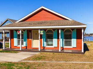 6090 False River Rd, Oscar, LA 70762