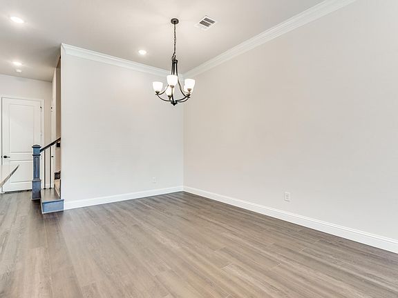 5th image of 1883 Wittington Pl