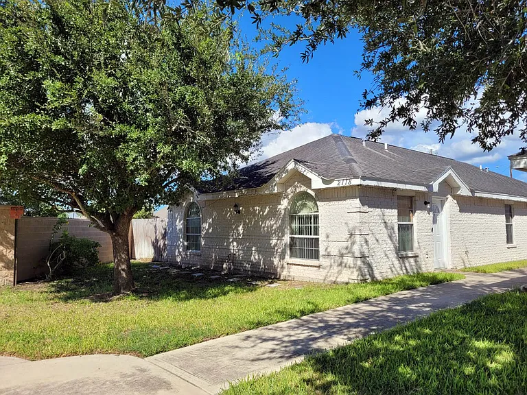 2118 Aruba Dr #4 — Photo 18