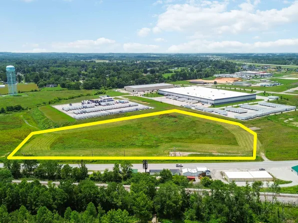 9999 E Laurel Rd #77-00-08, London, KY 40741