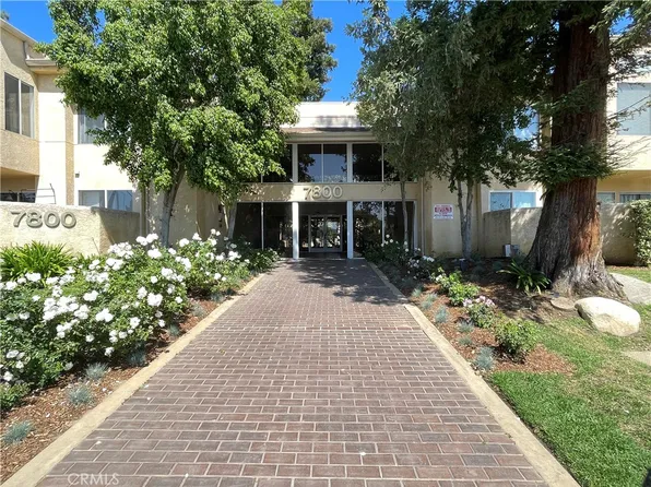 7800 Topanga Canyon Blvd APT 208, Canoga Park, CA 91304