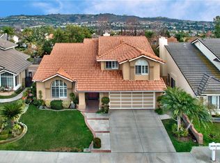 16052 Crestline Dr, La Mirada, CA 90638
