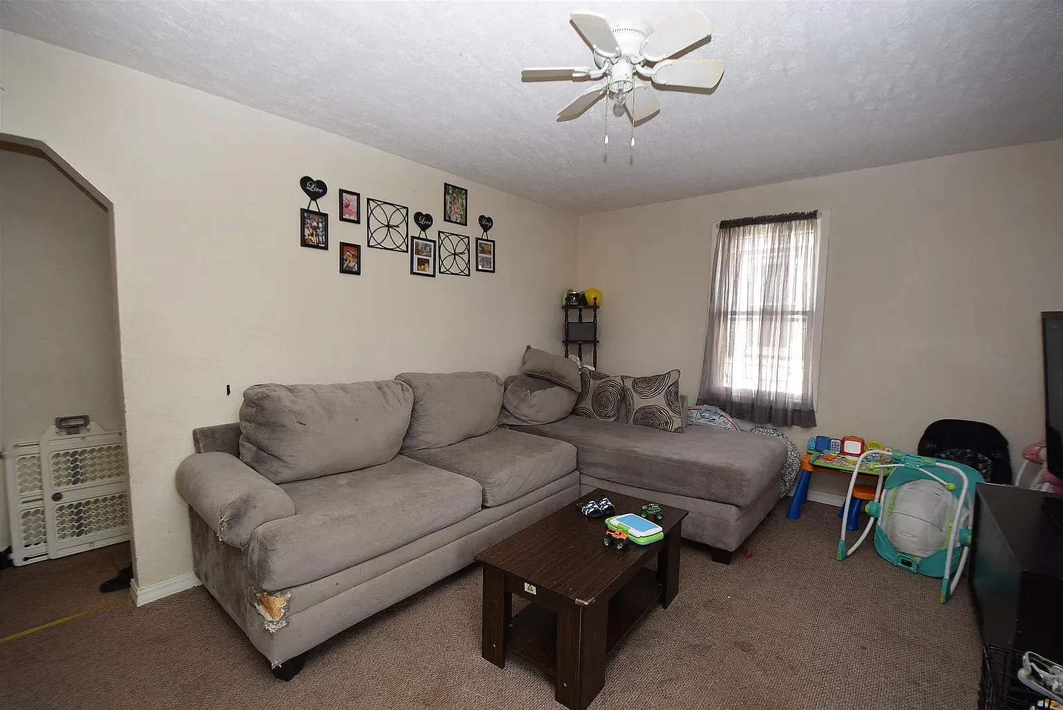 2 bed, 672 sqft, $950 — Photo 3