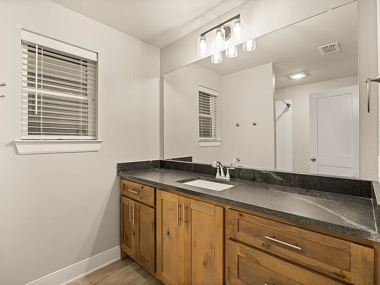 1617 Legacy Dr — Photo 17