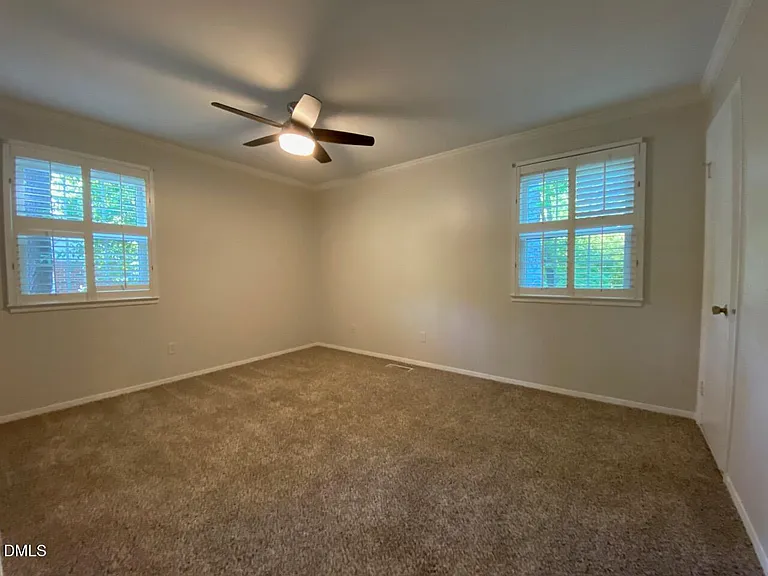 409 Killington Dr — Photo 11