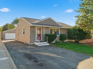 1726 Hyacinth Ave E, Saint Paul, MN 55106