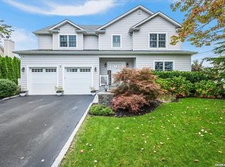 6 Kinn St, Blue Point, NY 11715