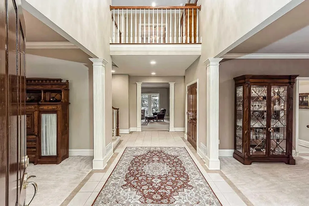 4 bed, 4.5 bath, 5400 sqft, $4,800 — Photo 3