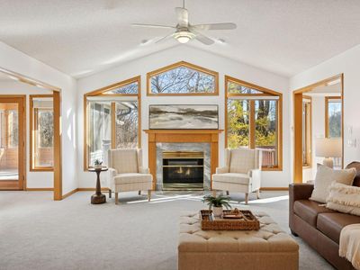 4950 Valley Forge Ln N, Plymouth, MN, 55442