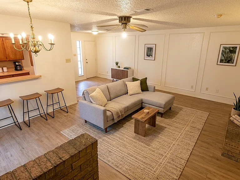 1002 Vera Ct — Photo 7