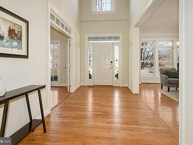 2393 Watters Glen Ct, Falls Church, VA 22043 | Zillow