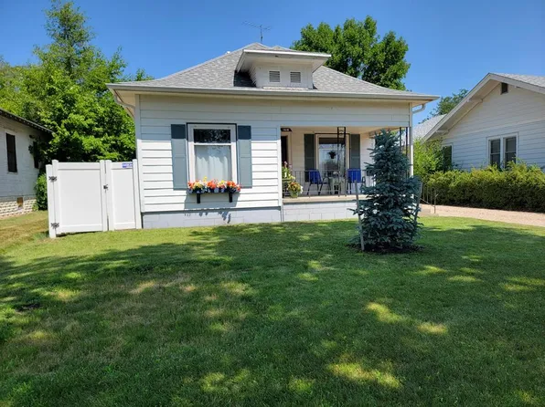 1418 W John St, Grand Island, NE 68801
