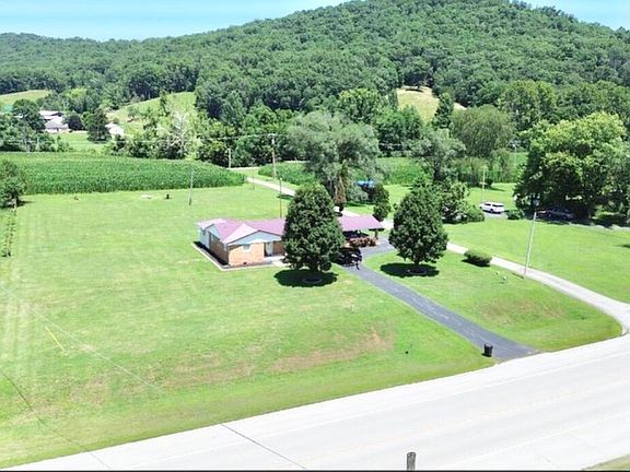 3rd image of 2984 Clarksburg Rd