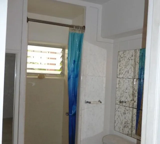 1323 Kinau St — Photo 2