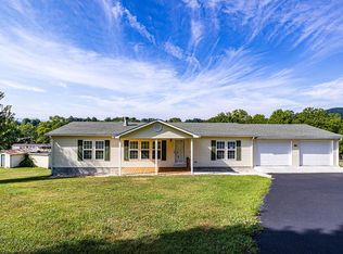 23274 Golden View Dr, Abingdon, VA 24211