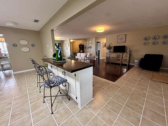 5th image of 83 Edward Kirkland Rd