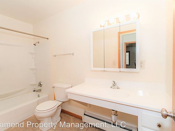4th image of 1016 Grand Ave APT 202