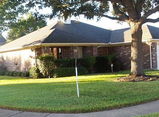 1726 Village Court Dr, Rosenberg, TX 77471