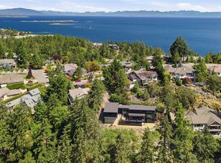 3576 Sheffield Pl, Nanaimo, BC V9P 9J8