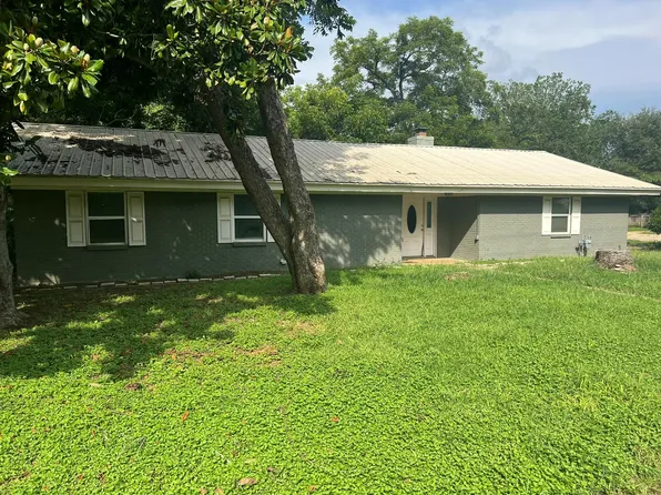 204 N Rockdale St, Lexington, TX 78947