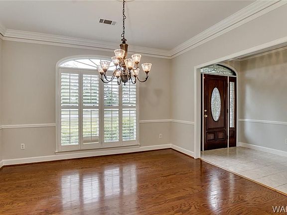 3rd image of 8420 Mari Mar Dr
