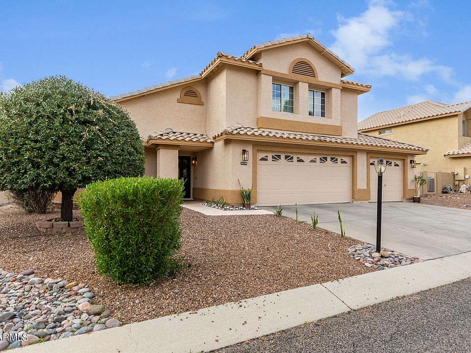 1st image of 10789 N Glen Abbey Dr