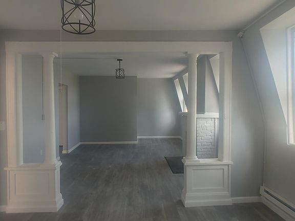3rd image of 354 1st St #2