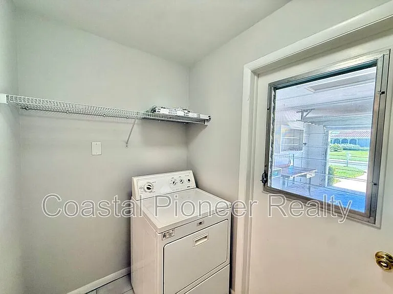 14903 Imperial Point Dr N — Photo 33