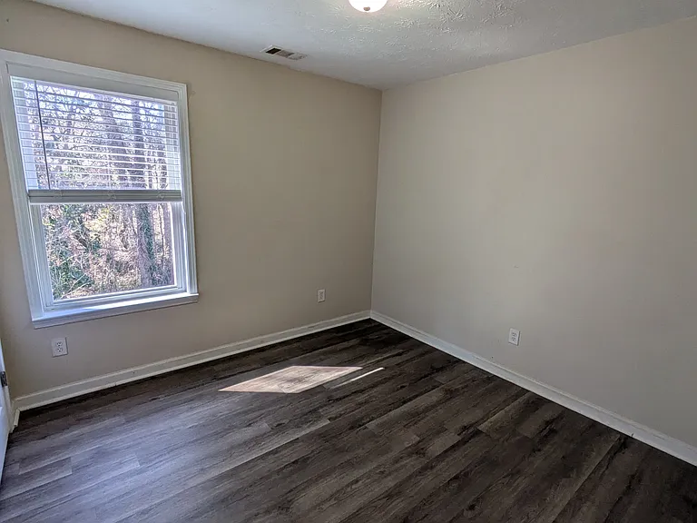375 Searchlight Dr — Photo 14