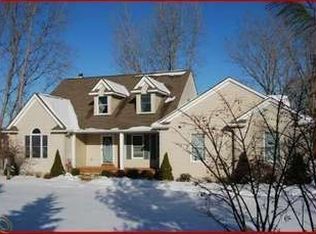 57780 Twelve Mile Rd, New Hudson, MI 48165