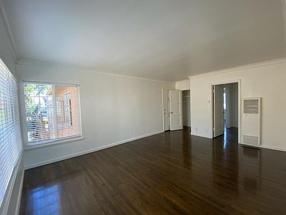 5th image of 1023 N San Vicente Blvd #1027-4