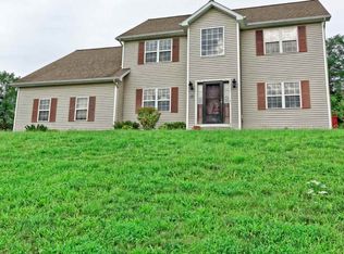 13 Semons Ave, Latham, NY 12110