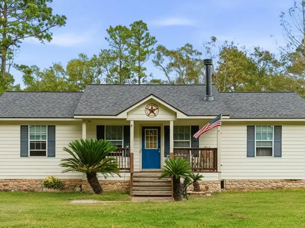 17001 Valley Ln, Conroe, TX 77306